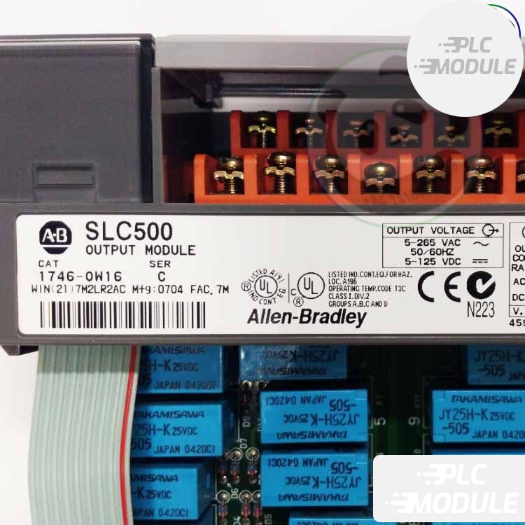 A-B 1746-OW16 SLC500 16 Point Digital Output Module.jpg